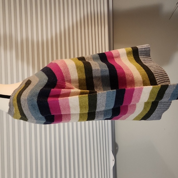 Tabitha Webb multi-coloured striped crew neck sweater, size medium - Picture 3 of 7